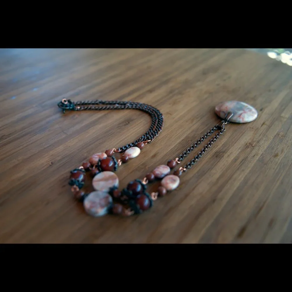 NEW Handmade - Necklace of Red Vein Marble, Carnelian and Goldstone Beads - Picture 7 of 8